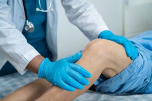Read more about the article When Is the Right Time for a Total Knee Replacement?